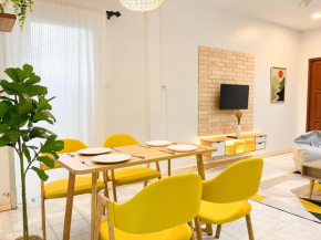 H&Q 1BR Cozy House, Bangtao Beach
